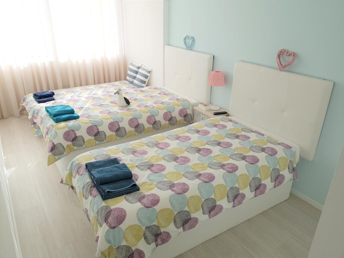 Apartment Avenida Dos Banhos